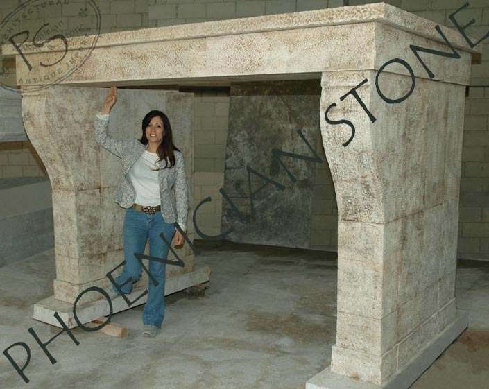 The 'Camina Di Monte Magiore' Mantle
